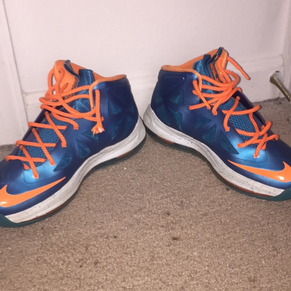 Nike Lebron X - Picture 3 of 5